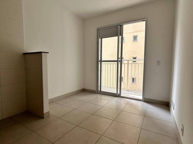 #ADELBF - Apartamento para Venda em São Paulo - SP